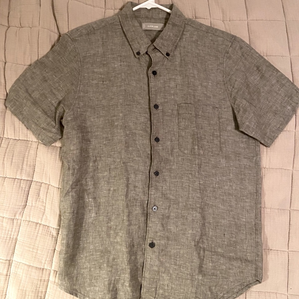 Everlane Linen Short Sleeve Standard Fit